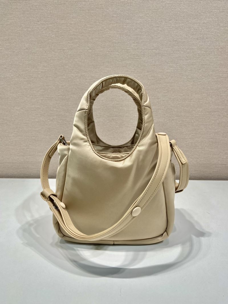 Pra*a tote bags